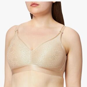 NWT Chantelle TAN Wireless, 34G *P1025